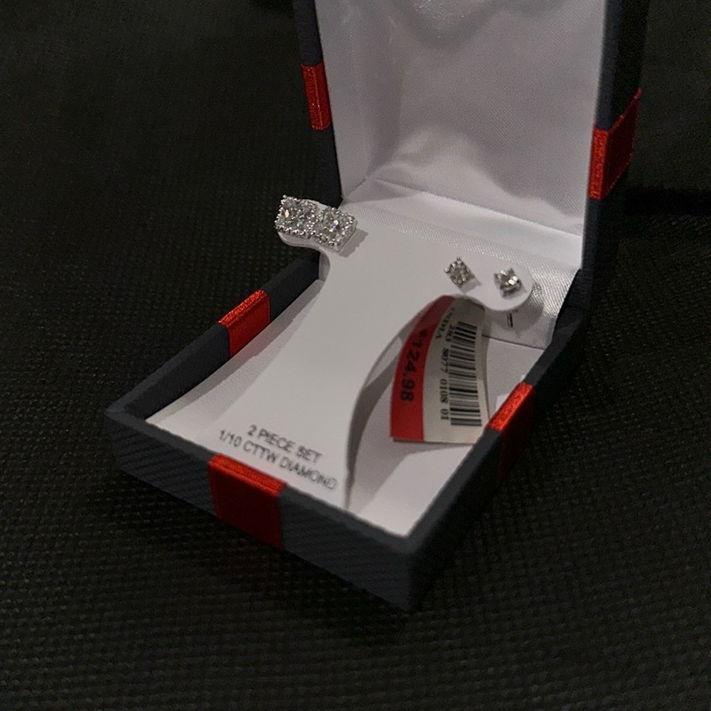 NWT Diamond Earrings